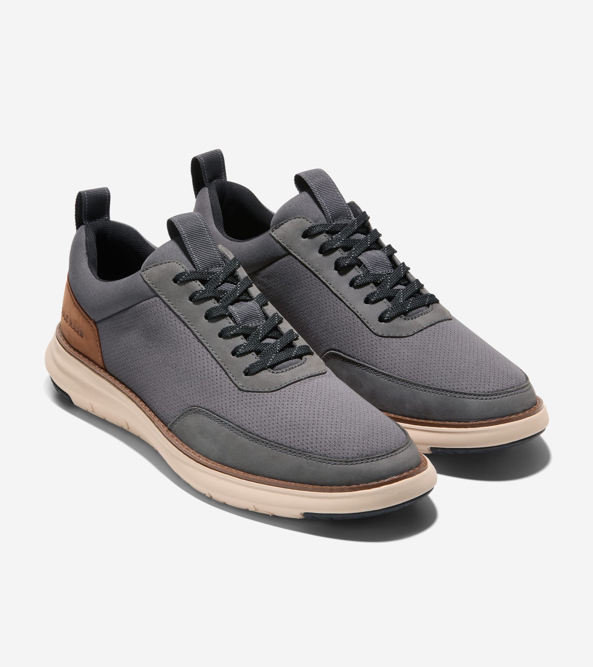 C40481:MAGNET/BRITISH TAN/OAT