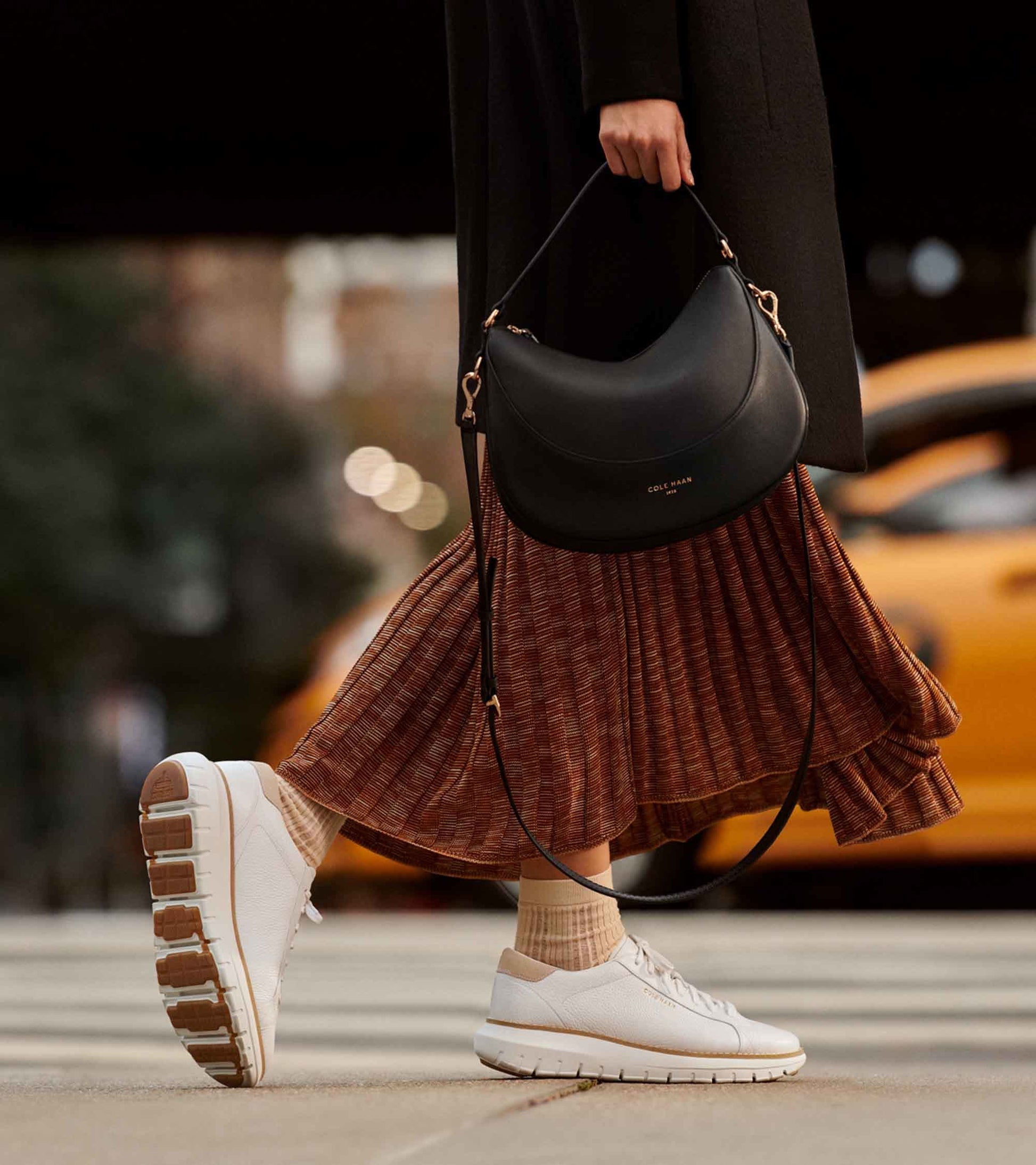 W35137:WHITE/CH LT SESAME/WHITE WP