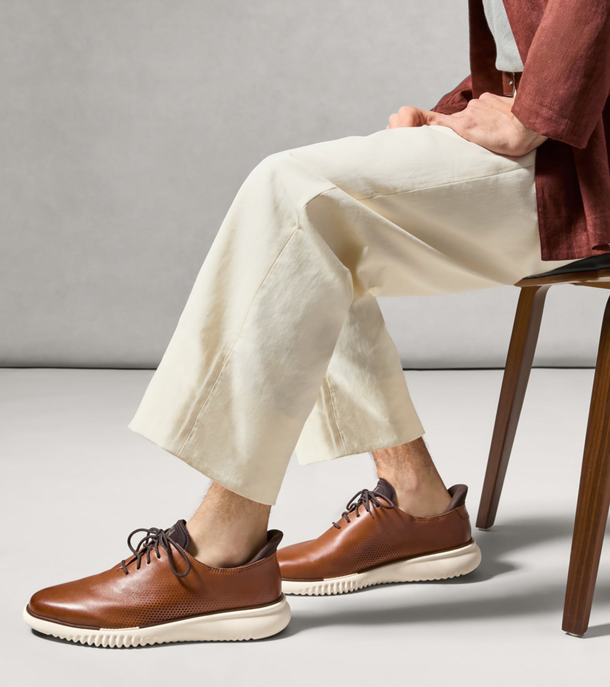 C42838:CH BRITISH TAN / CH DK CHOCOLATE / ANGORA