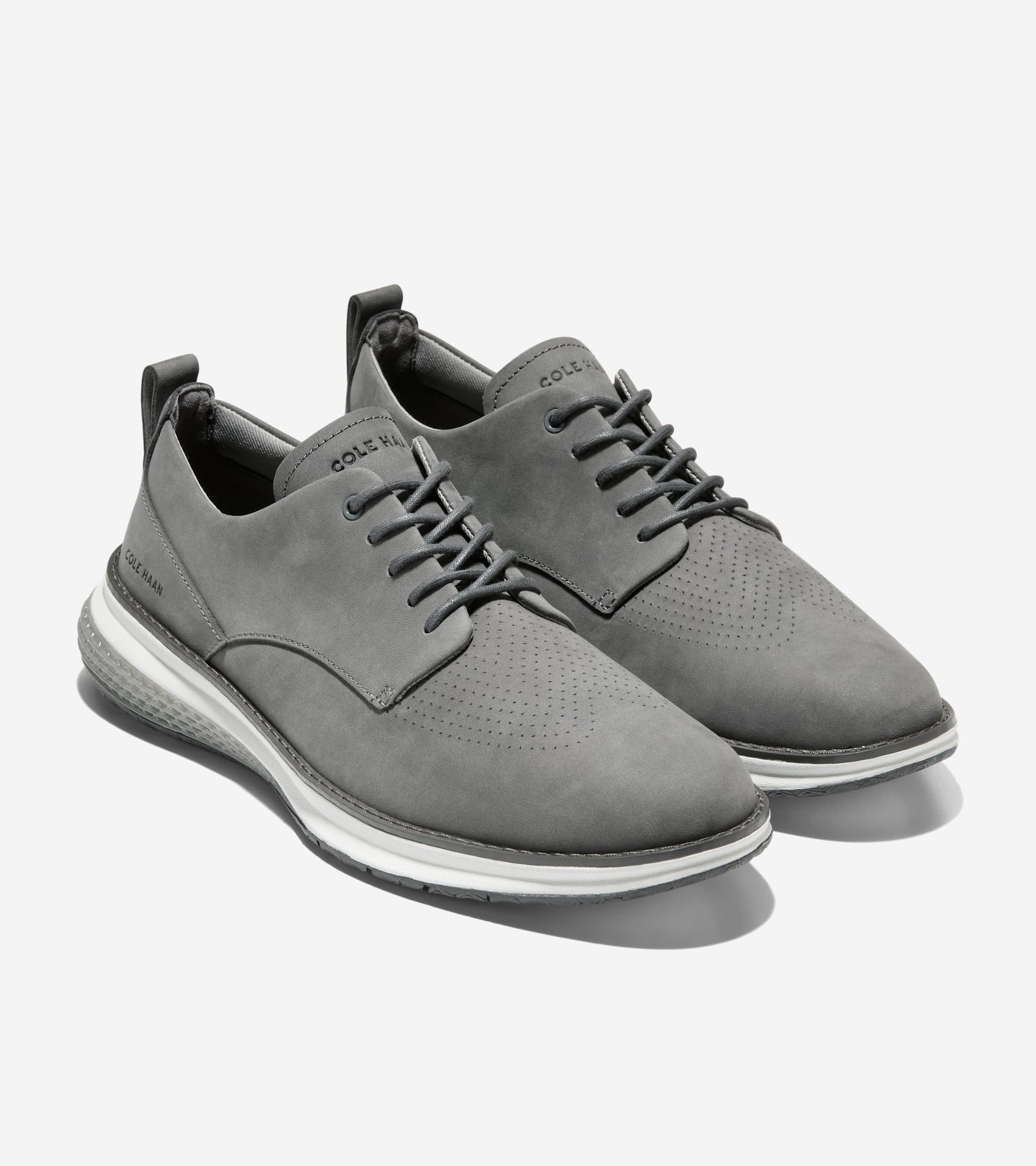 C42543:CASTLEROCK NUBUCK / RAVEN / OYSTER MUSHROOM