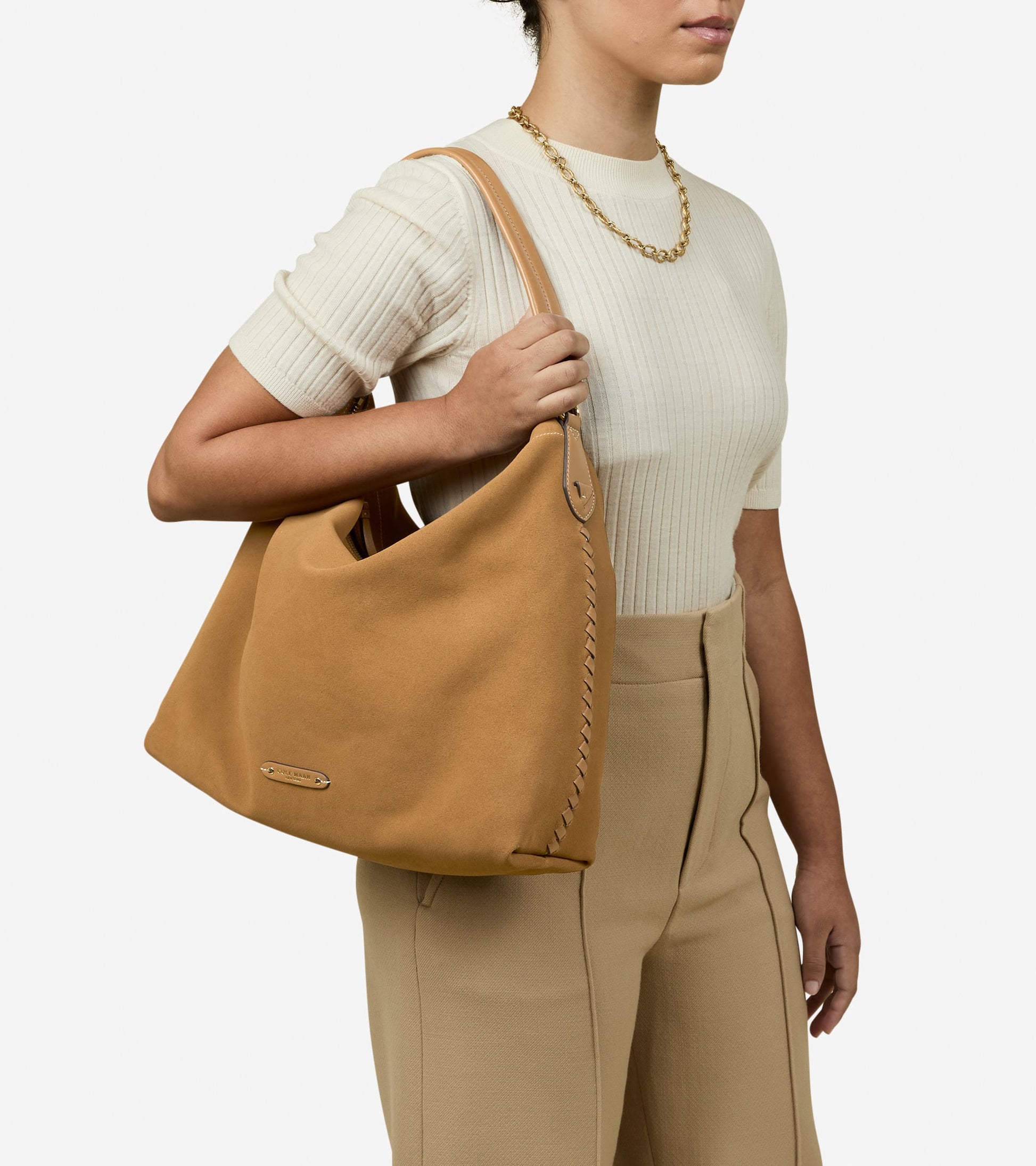 U08193:CH GOLDEN HONEY SUEDE:0000