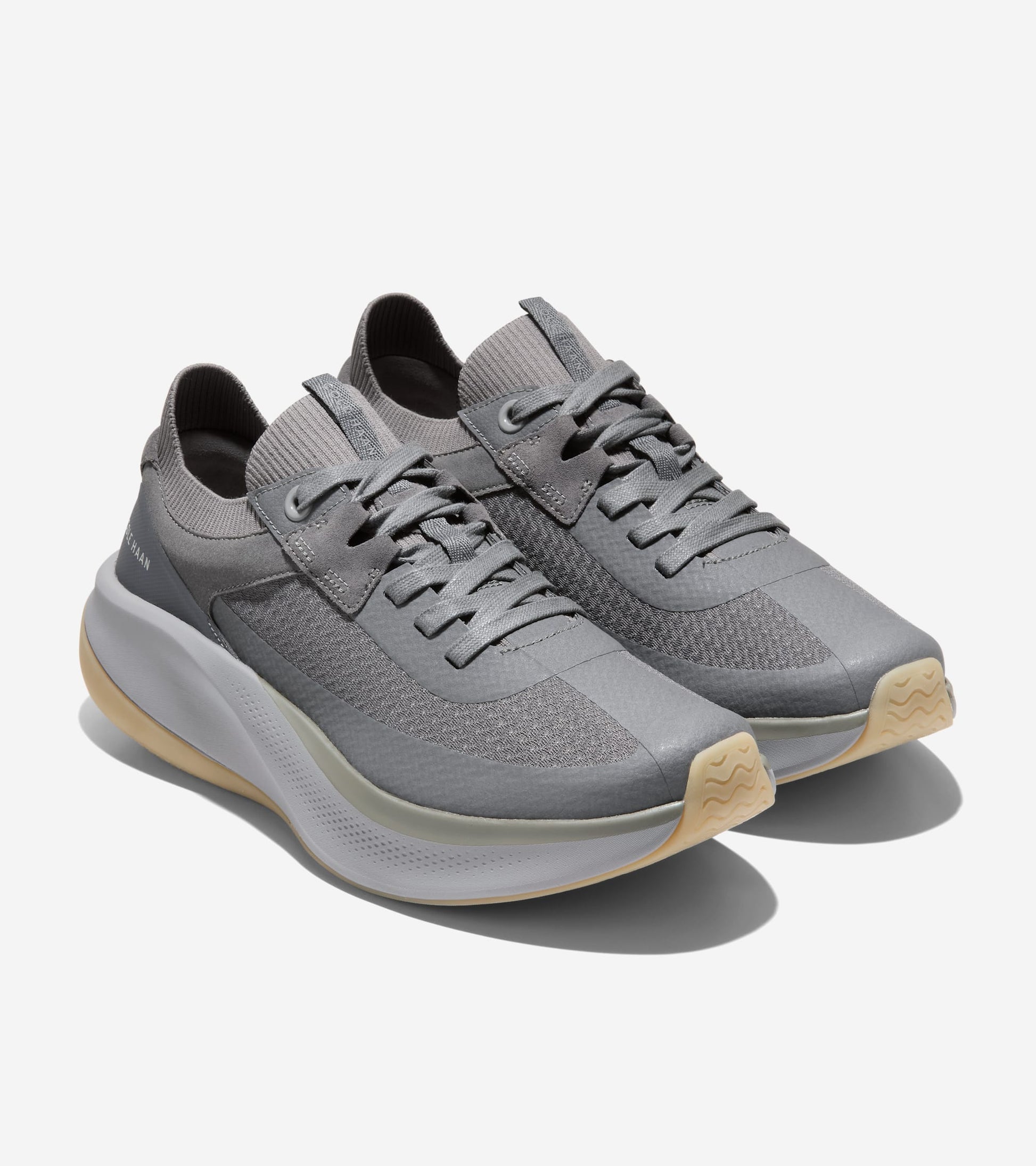 C42040:CASTLEROCK / TITANIUM / HARBOR MIST